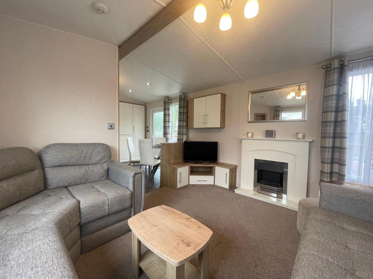 Two Bedroom Caravan At Lilliarsedge Jedburgh Εξωτερικό φωτογραφία